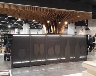 Lamiera microforata Ristorazione
e negozi Gallery